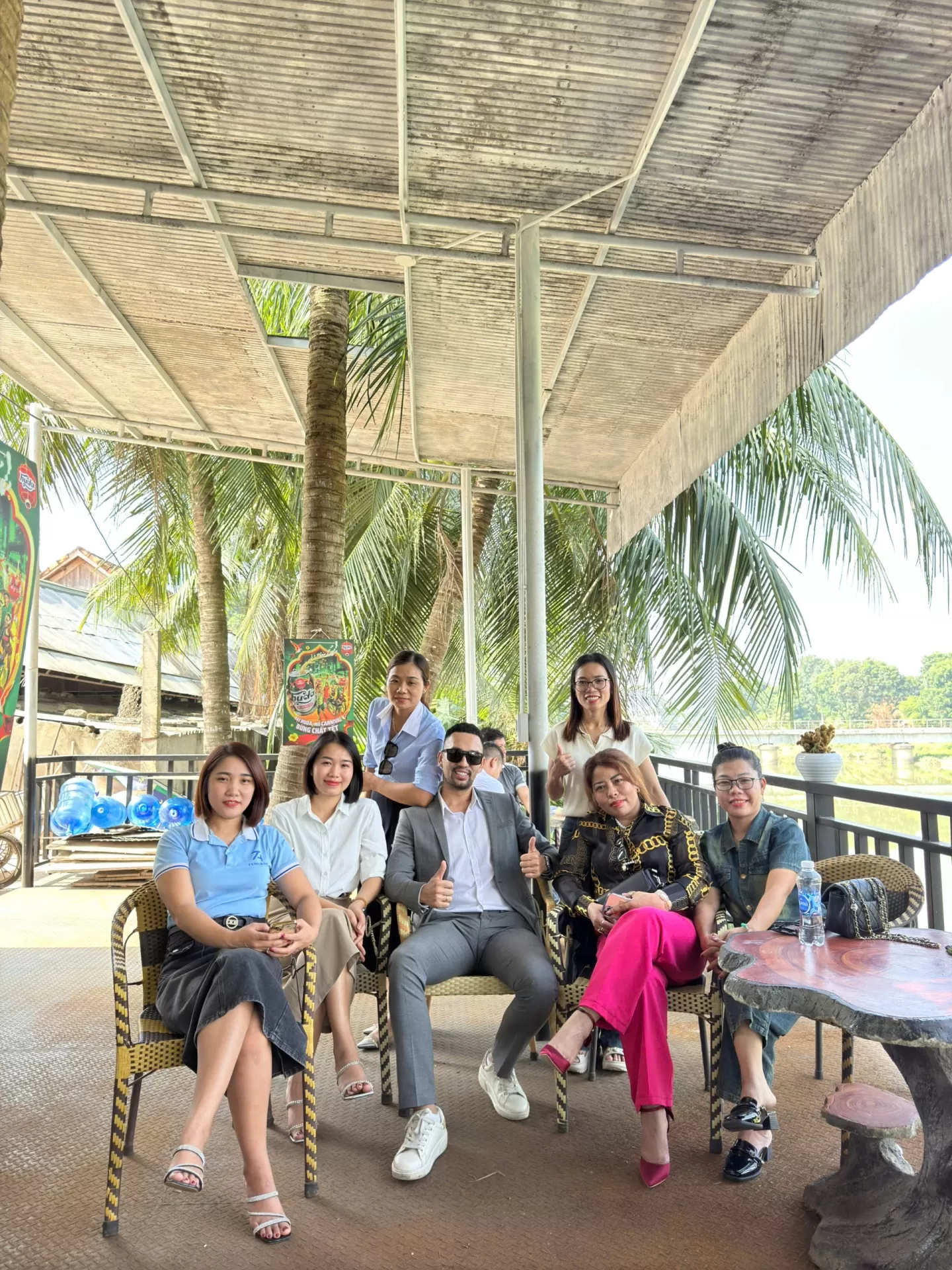 Ảnh nổi bật