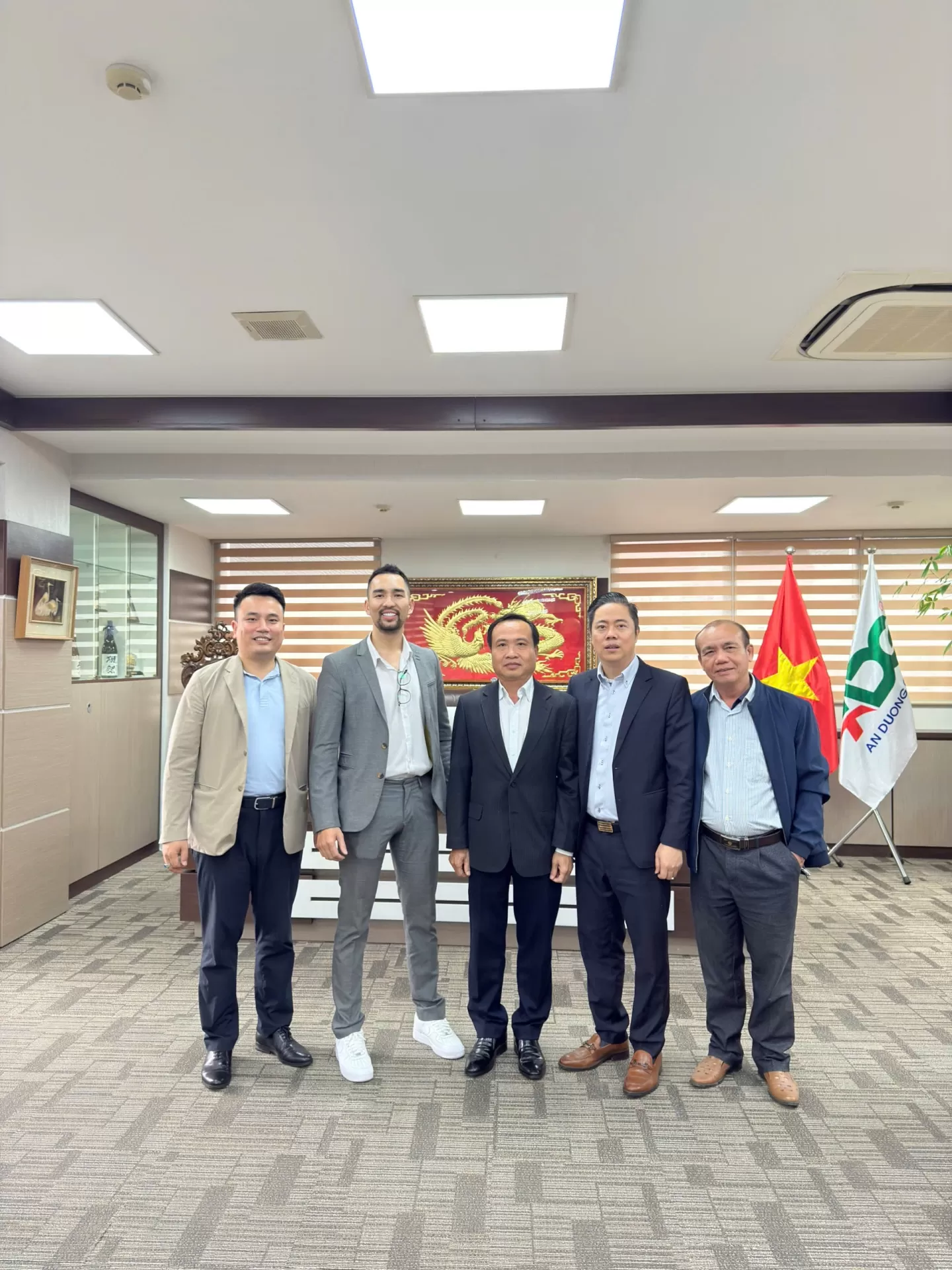 Ảnh nổi bật